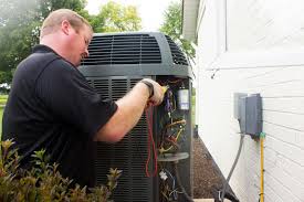 hvac tech repair heat pump